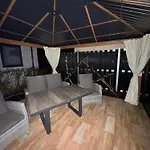 Κάμπινγκ La Pura Vida - Glamping *
