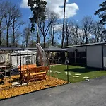Κάμπινγκ La Pura Vida - Glamping Βραδεμβούργο