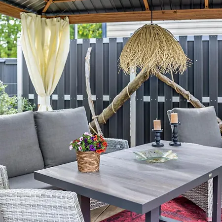 La Pura Vida - Glamping *